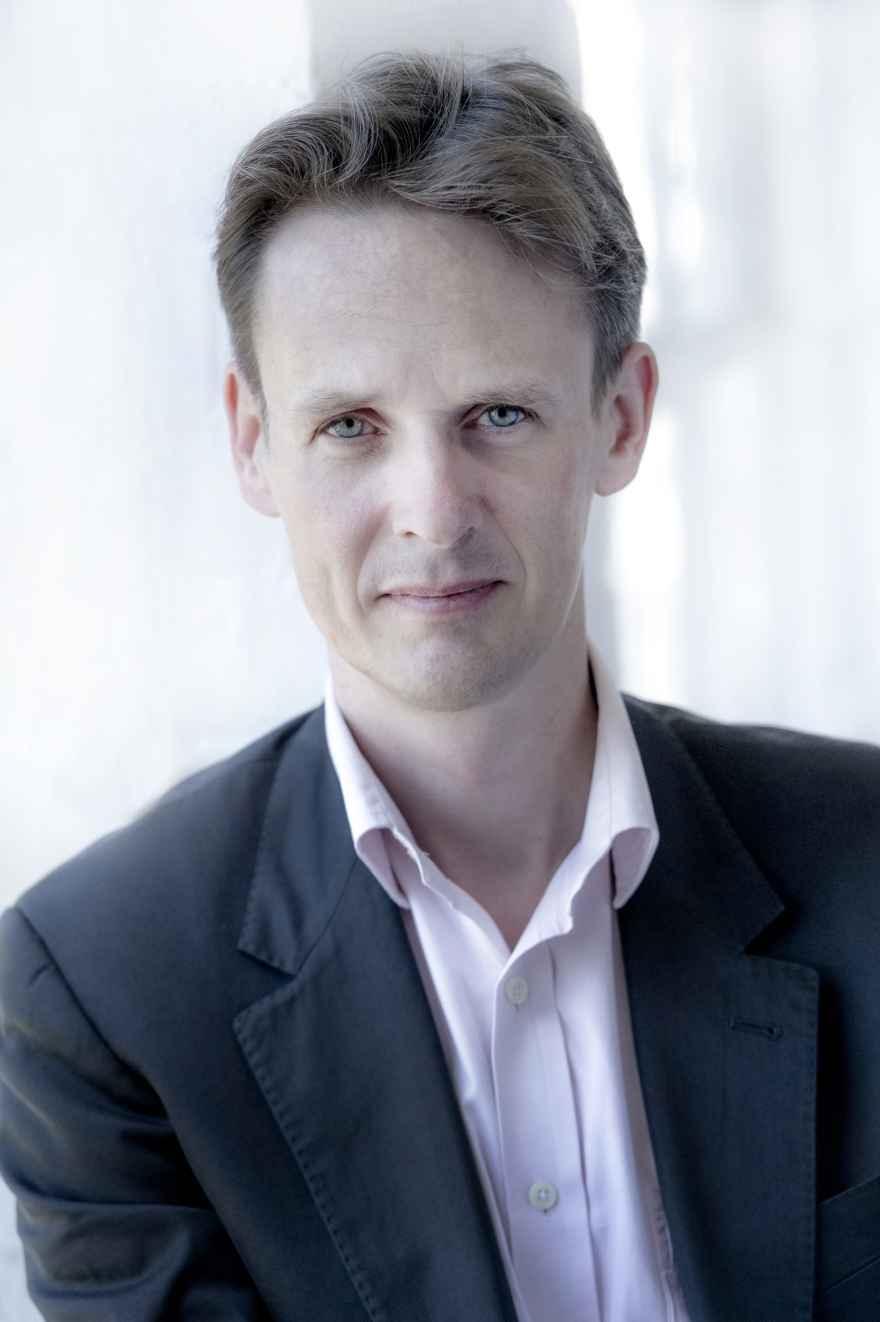 Acclaimed tenor Ian Bostridge