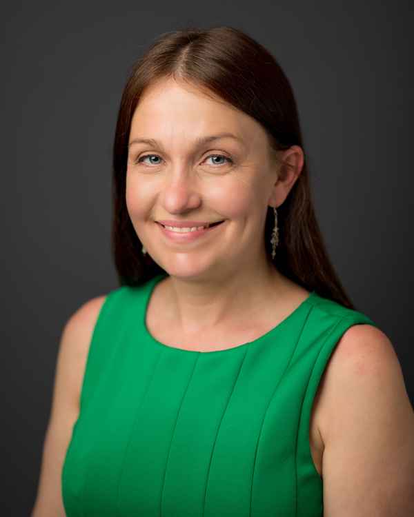 Jennifer Woodrum Headshot Jennider Woodrum Headshot