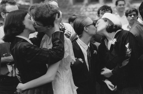 Students protest the inequality of domestic partnerships at Weddstock, 1992. Courtesy of University of Chicago Photographic Archive