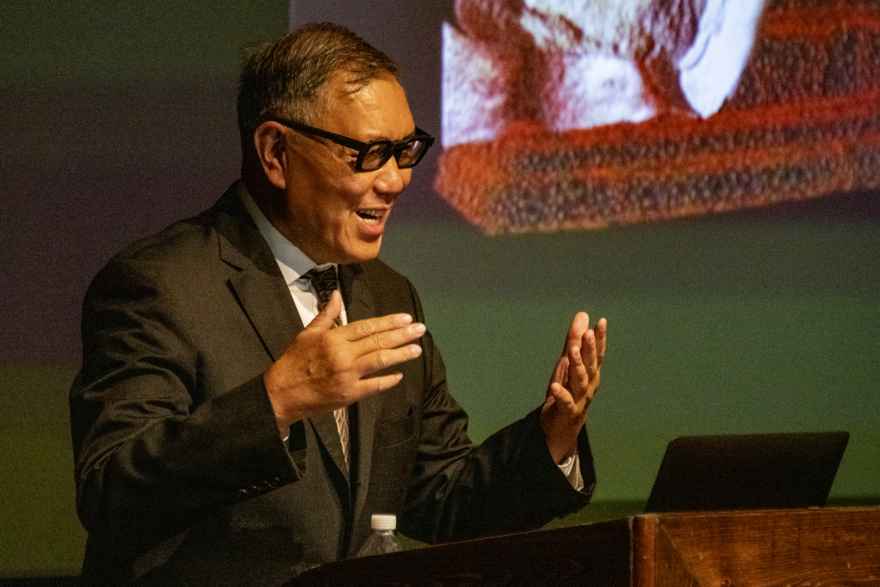 Prof. Wu Hung presented the Keynote Session at Humanities Day 2021. Prof. Wu Hung presented the Keynote Session at Humanities Day 2021.