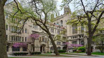 Spring on the University of Chicago campus